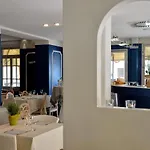 Ξενοδοχείο Zia Piera 3*