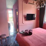 Zia Piera Otel Chiavari