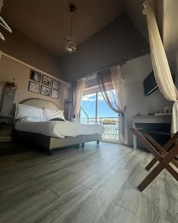 Zia Piera Hotell 3*