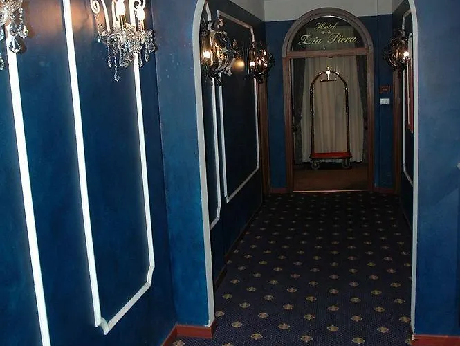 فندق Zia Piera 3*